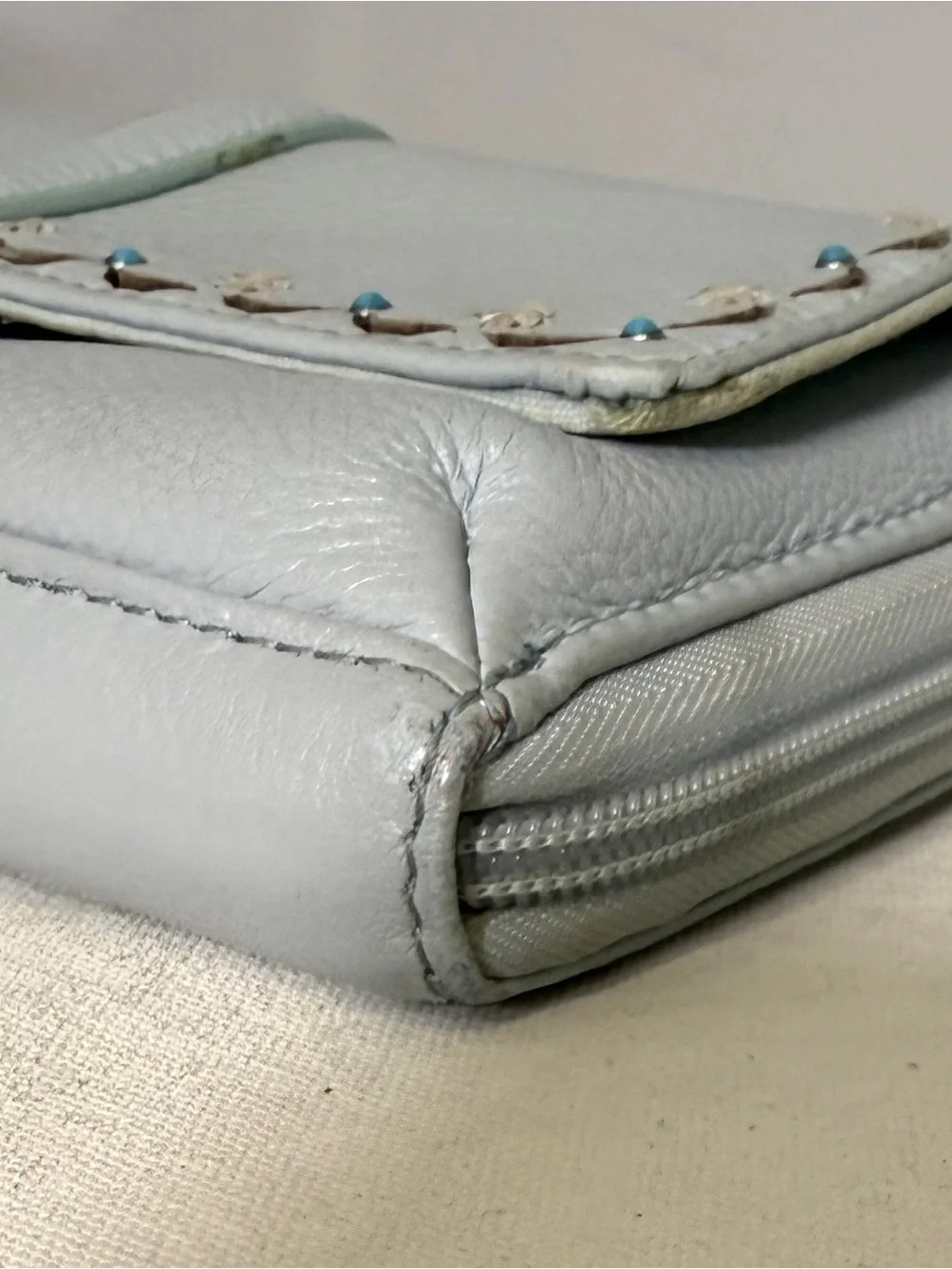 The Sak sak leather